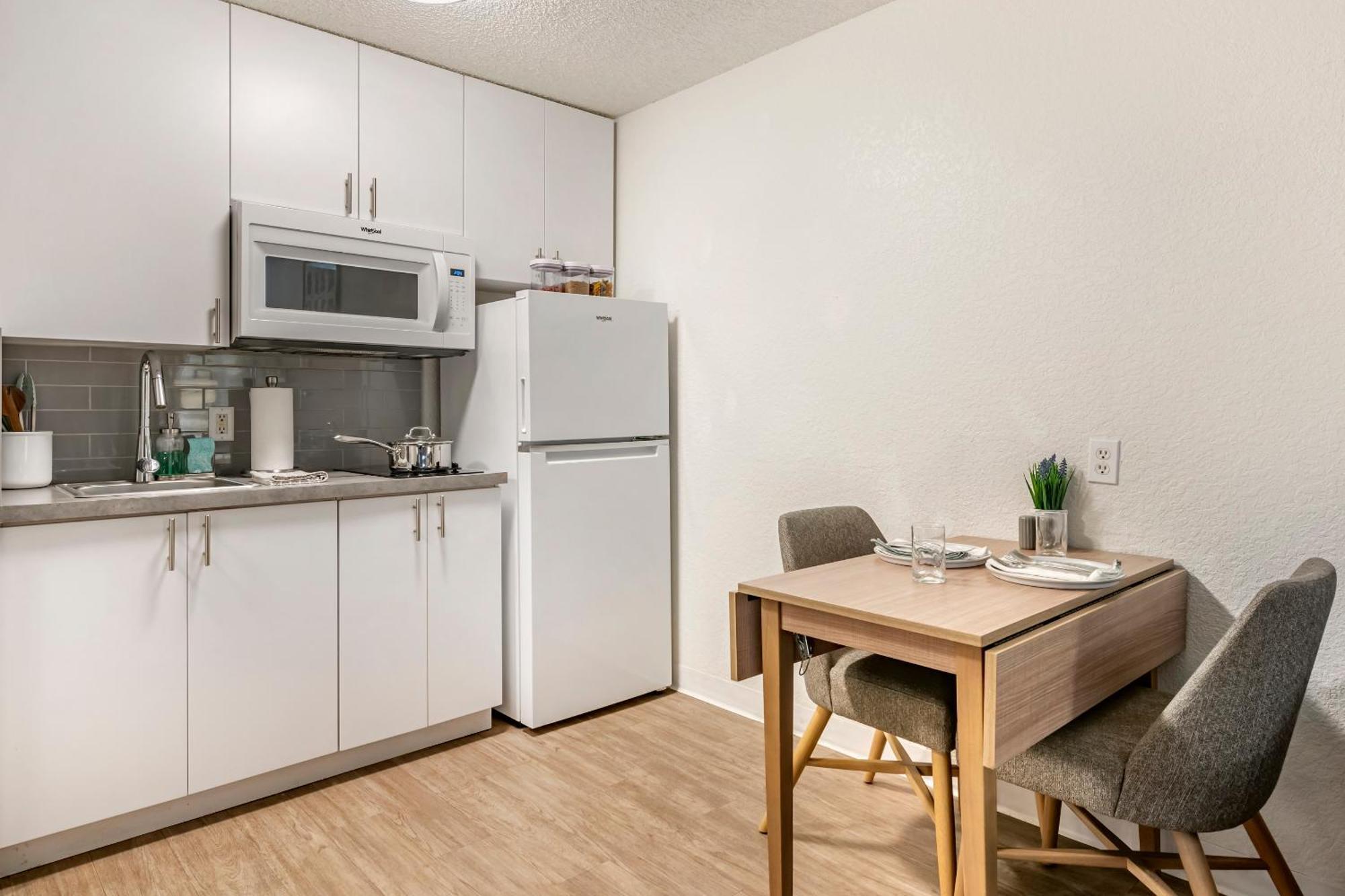 Intown Suites Extended Stay Marietta Ga - Town Center Kennesaw Zewnętrze zdjęcie
