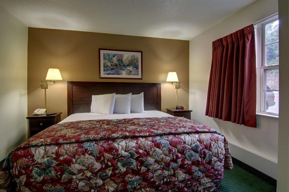 Intown Suites Extended Stay Marietta Ga - Town Center Kennesaw Zewnętrze zdjęcie