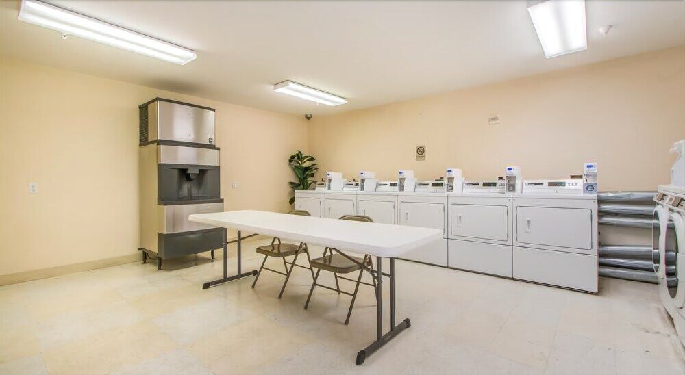 Intown Suites Extended Stay Marietta Ga - Town Center Kennesaw Zewnętrze zdjęcie